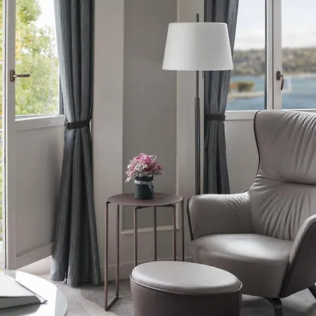 The Ritz-carlton De La Paix, 5* Geneva