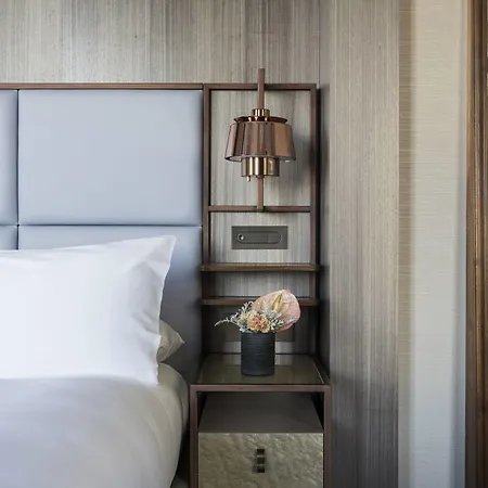 The Ritz-carlton De La Paix, Hotel Geneva
