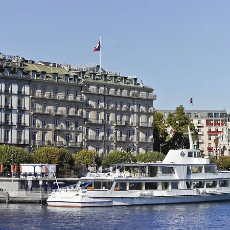 The Ritz-carlton De La Paix, Hotel