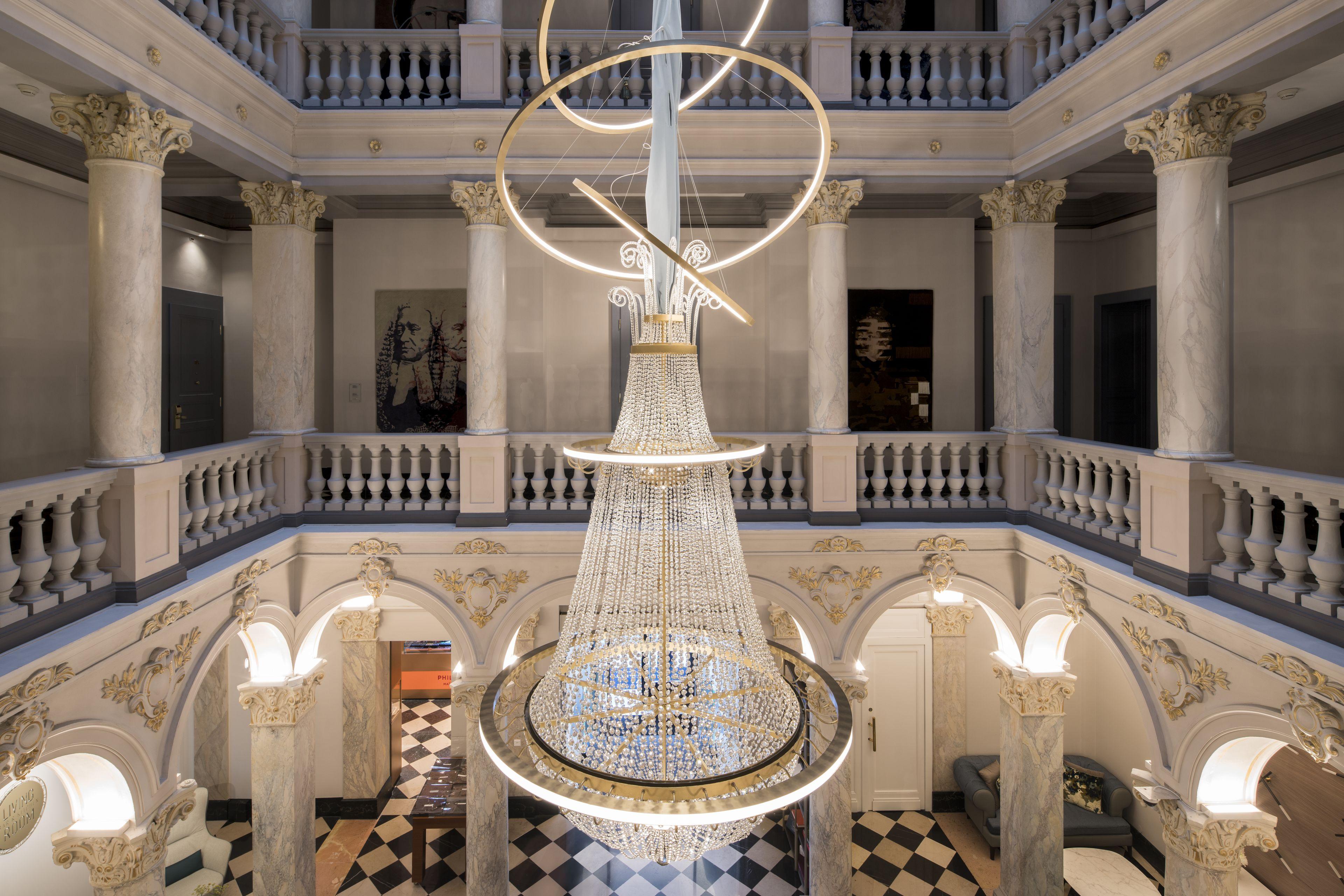 The Ritz-carlton De La Paix, 5*