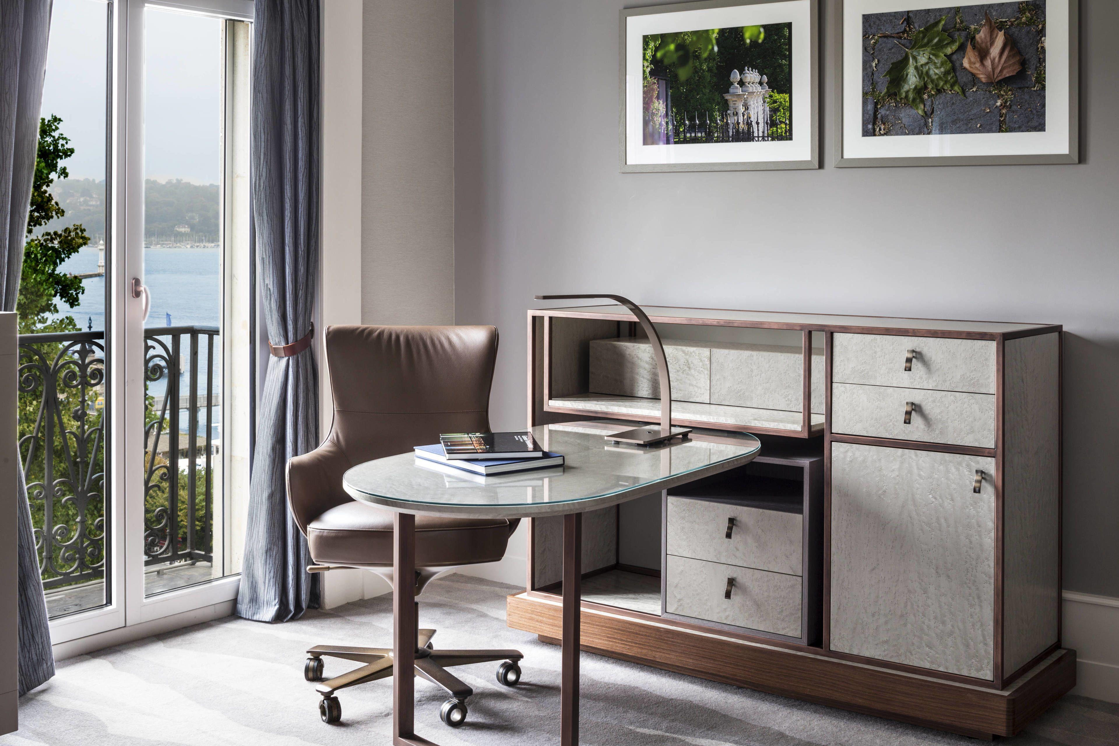 The Ritz-carlton De La Paix, Geneva