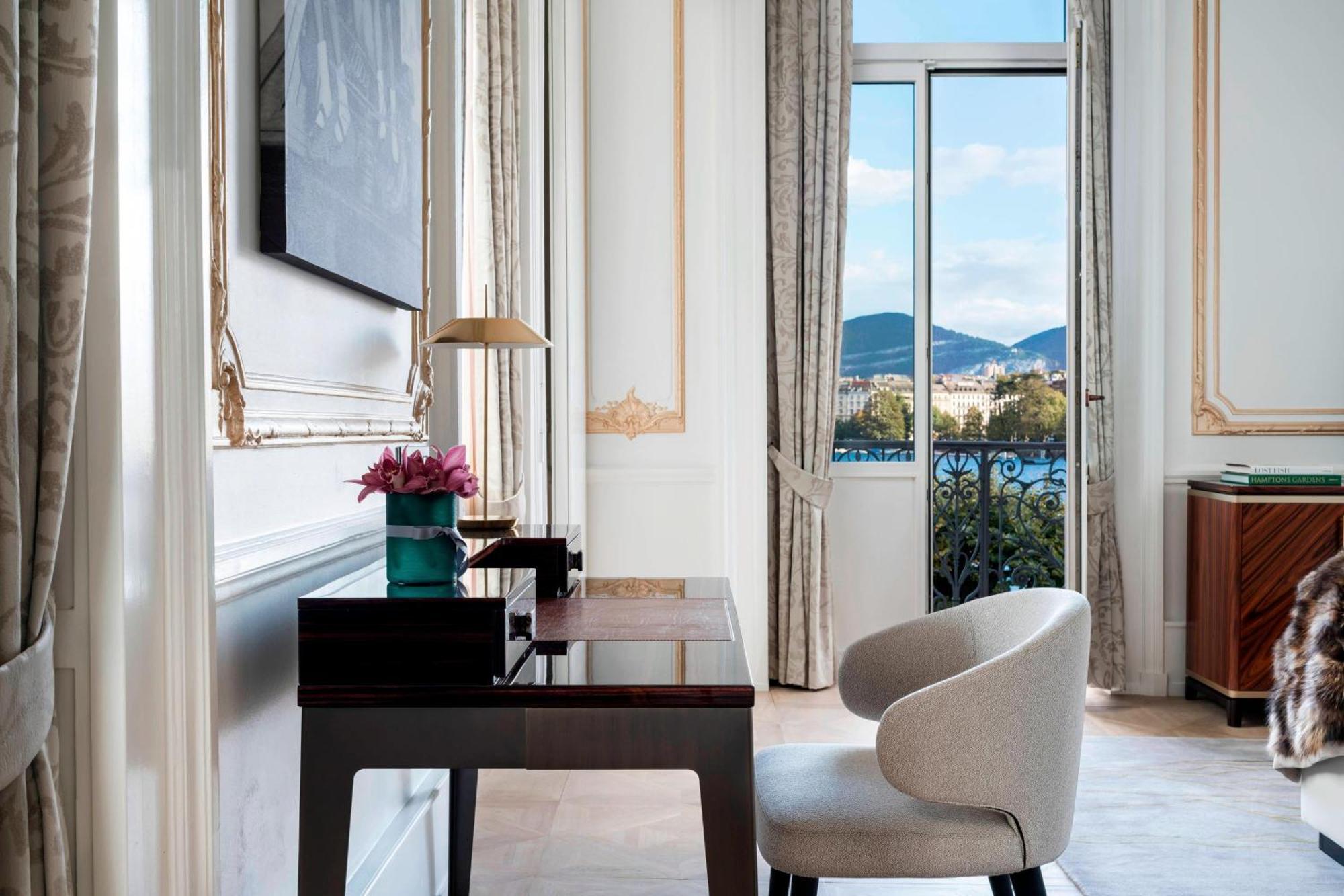 The Ritz-carlton De La Paix, Geneva
