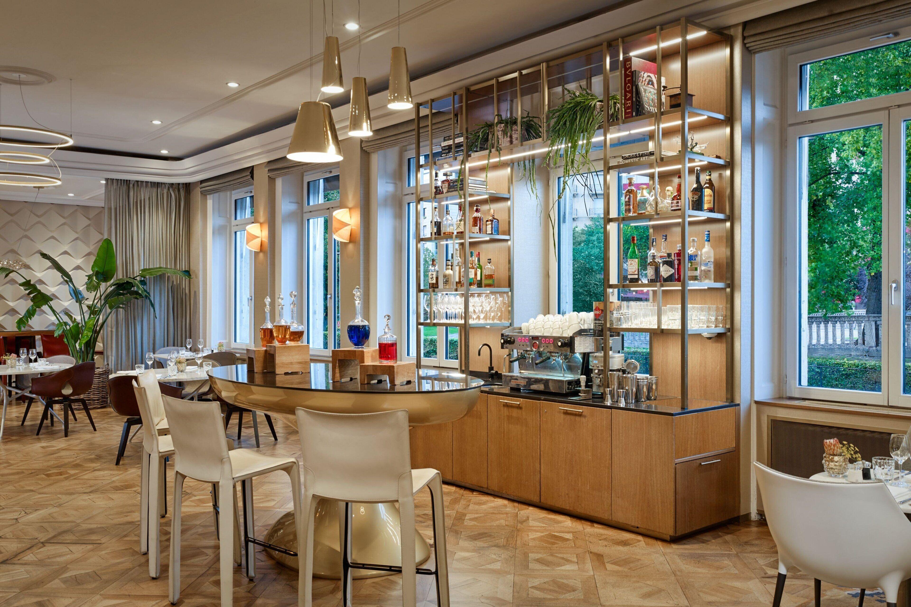 The Ritz-carlton De La Paix, Hotel 5*